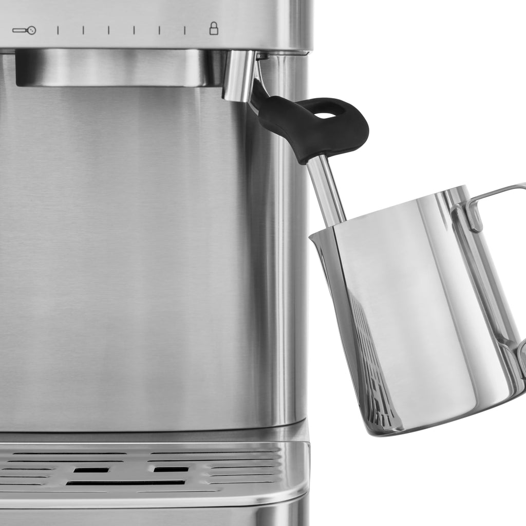 KitchenAid Semi-Automatic Espresso Machine, Integrated Conical Burr Grinder, 15-Bar Pump, Smart Dosing Technology, Professional 58mm Portafilter, Steam Wand, 2.5L Water Tank, Cast Iron Black